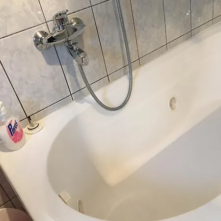 Apartman Mia アパート *
